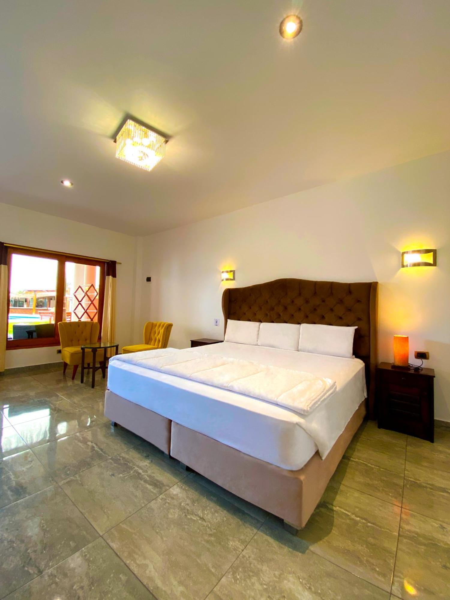Hotel Resort Thiago 上钦查 外观 照片