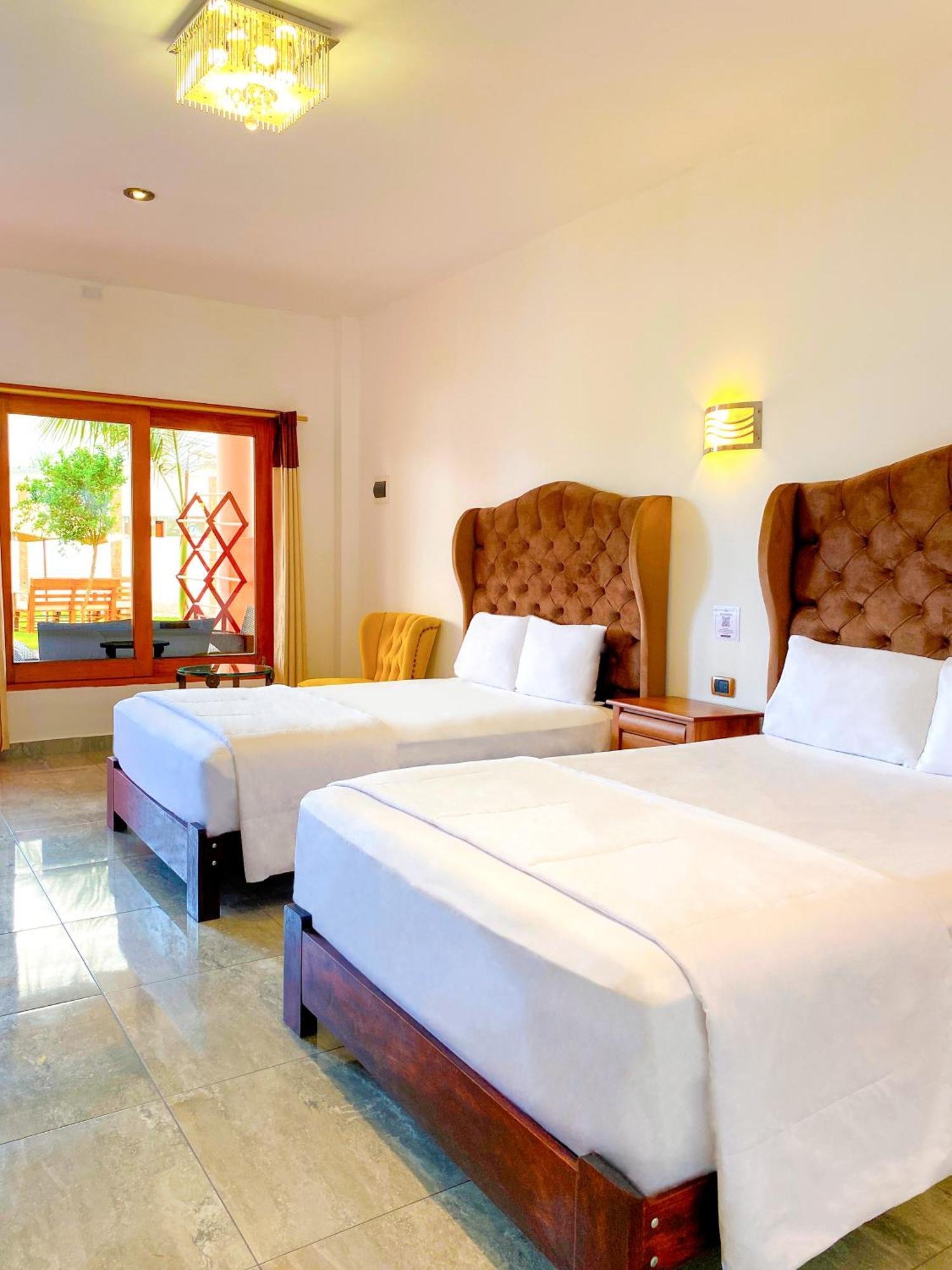 Hotel Resort Thiago 上钦查 外观 照片